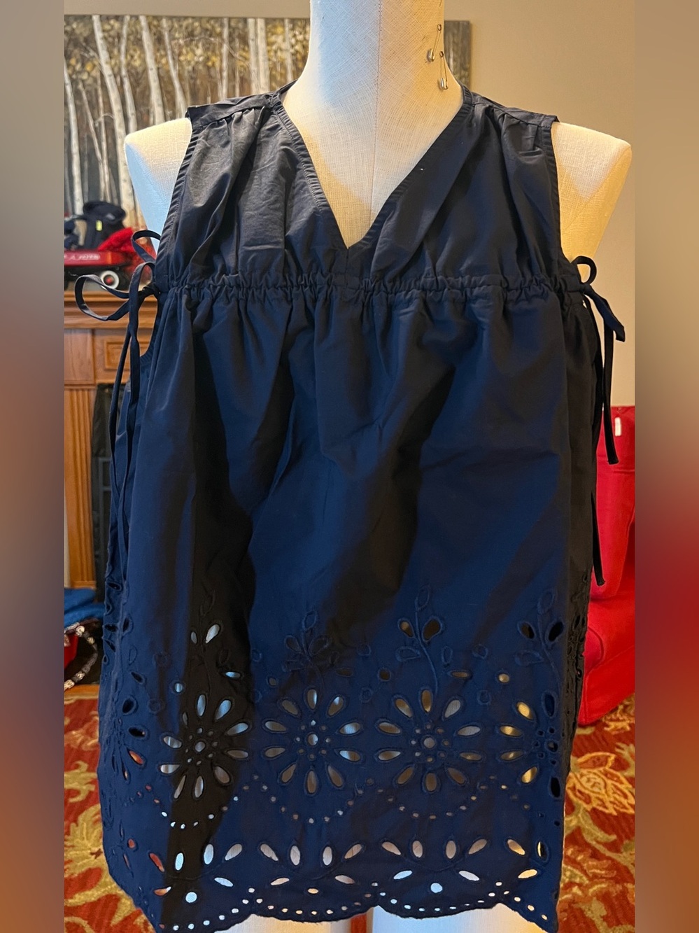 Banana Republic Navy Eyelet Sleeveless Blouse